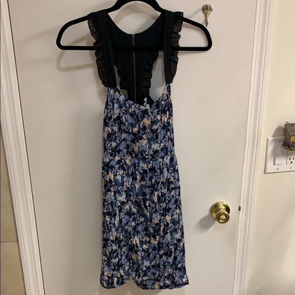 Kimchi Blue Black and Blue Floral Mini Dress in Sz S